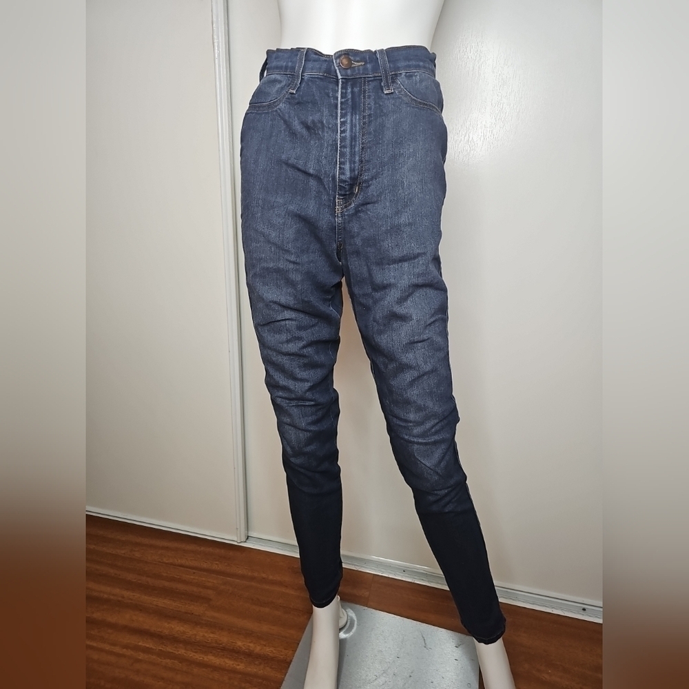 Fashion Nova High Rise Skinny Stretch  Jeans  Size 5 Waist 26  Blue Dark Wash